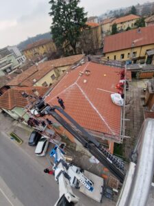 fase finale rifacimento tetto